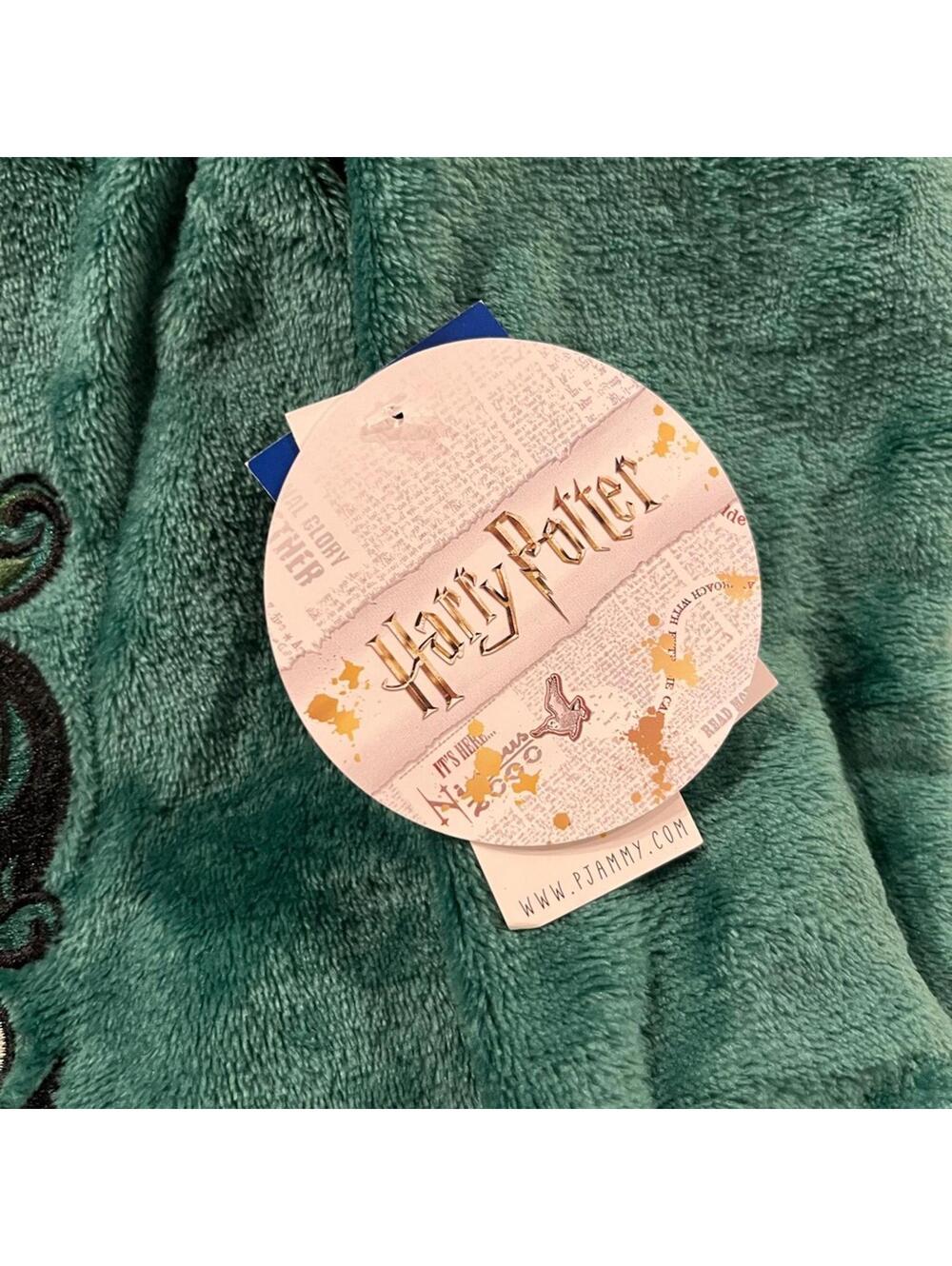 Harry Potter Kids Slytherin Nightgown Girls Size 14/16 New with Tags - Picture 3 of 6